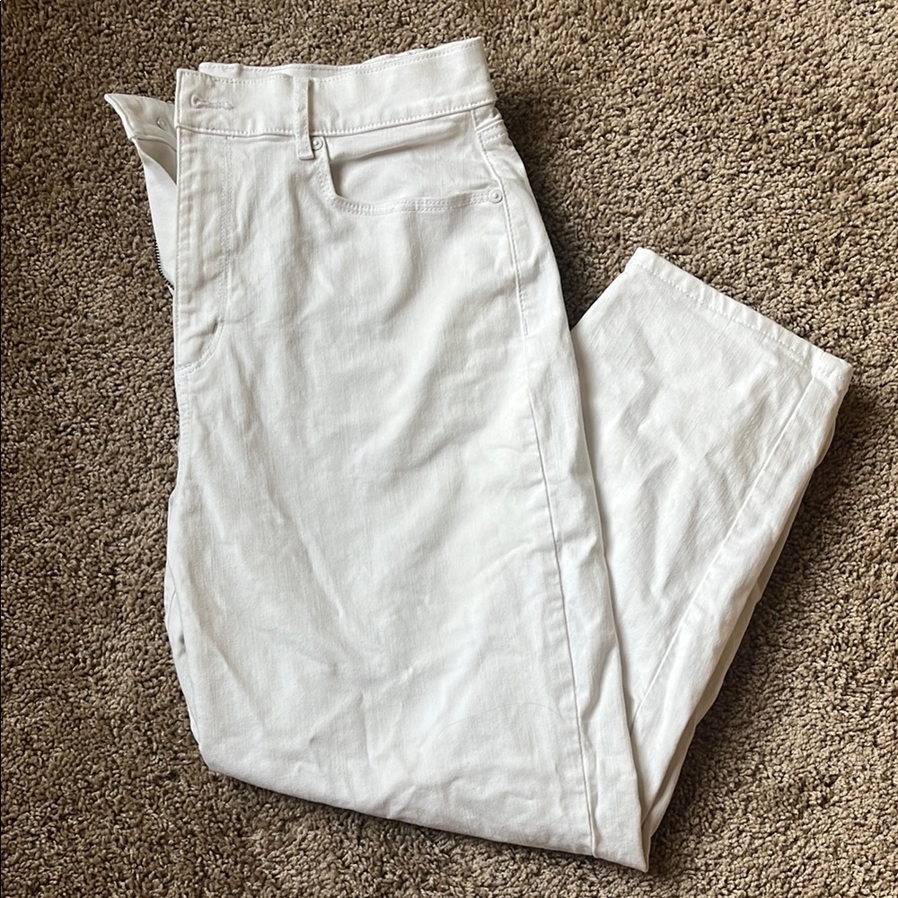 LOFT Barrel Jeans